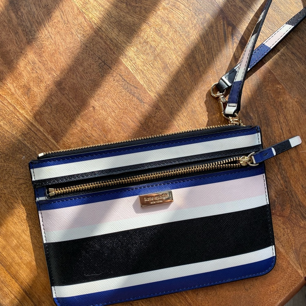 Kate Spade Laurel Way Tinie Wristlet Stripes